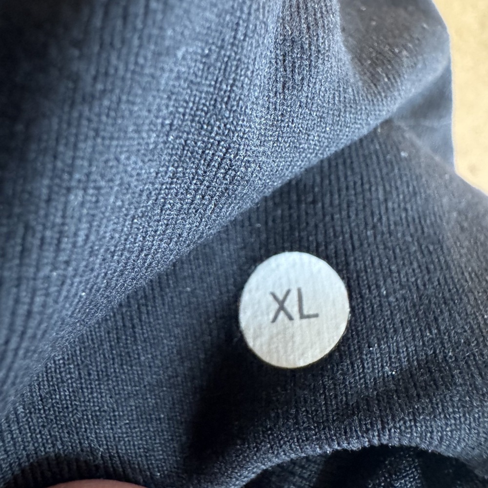 Lululemon Size XL Mens Kung Fu Track Jacket II Black Herringbone Stripe - Picture 3 of 6